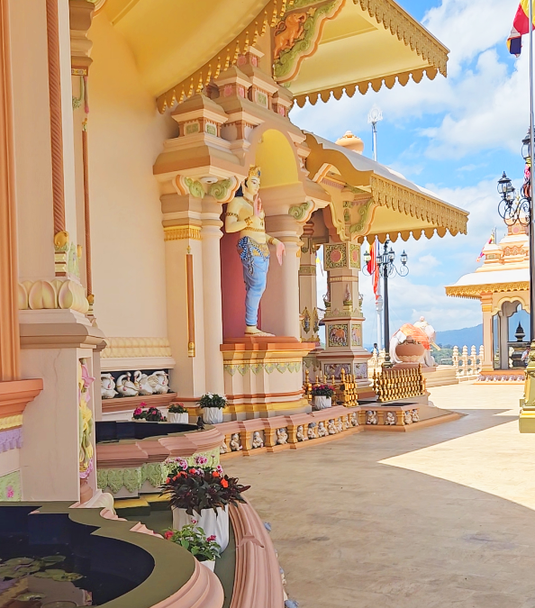 Mahamevnawa Buddhist Monastery